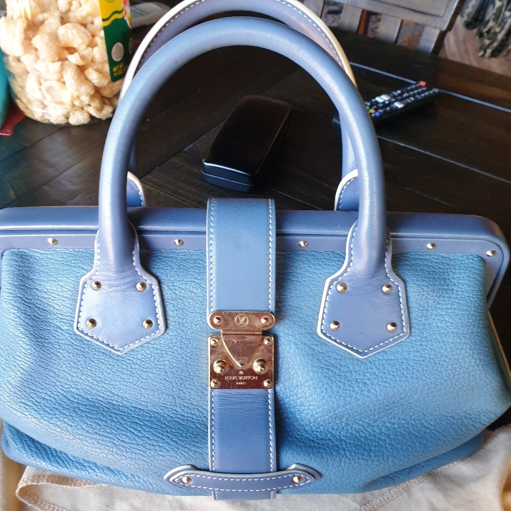 Louis vitton Blue suhali leather pm